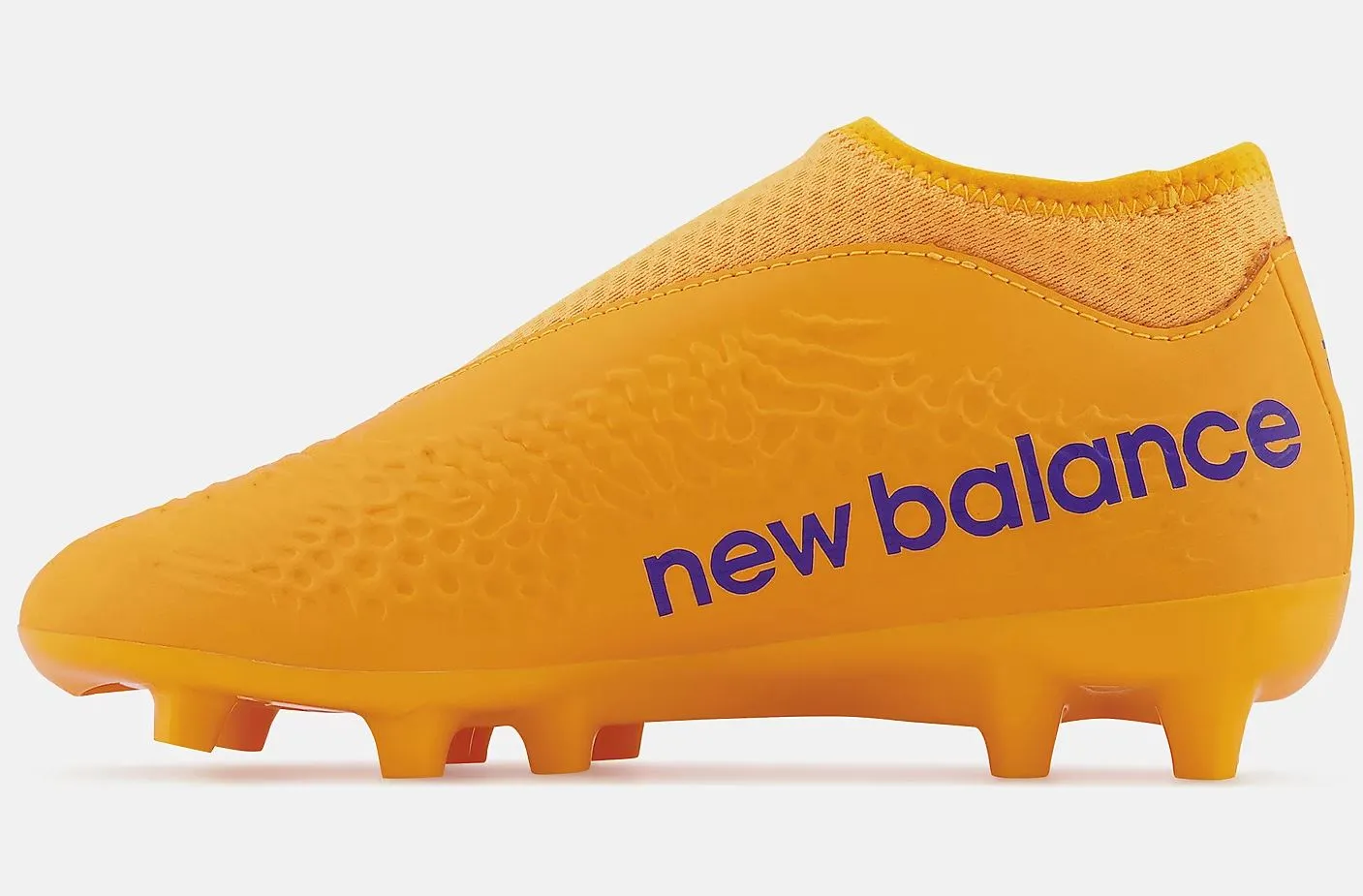 KID'S TEKELA V3  MAGIQUE SOCCER CLEATS