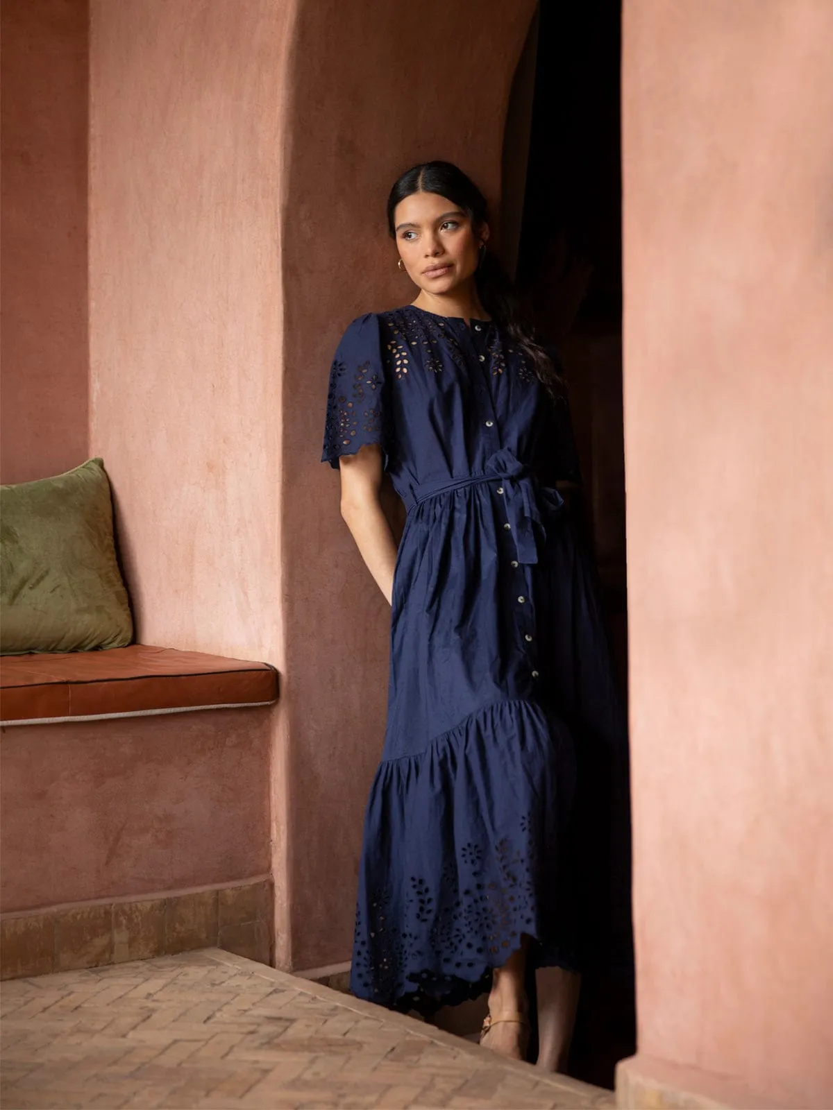 Margot Broderie Anglaise Dress – Navy